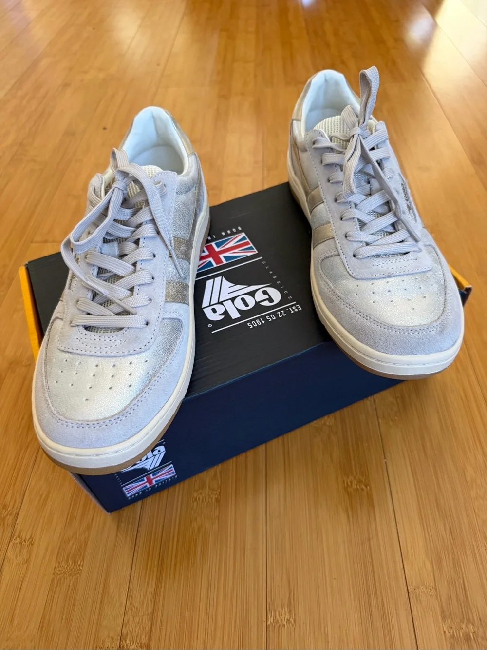 Gola Women's Athletic Sneakers in Light Gray with Metallic Gold Stripes